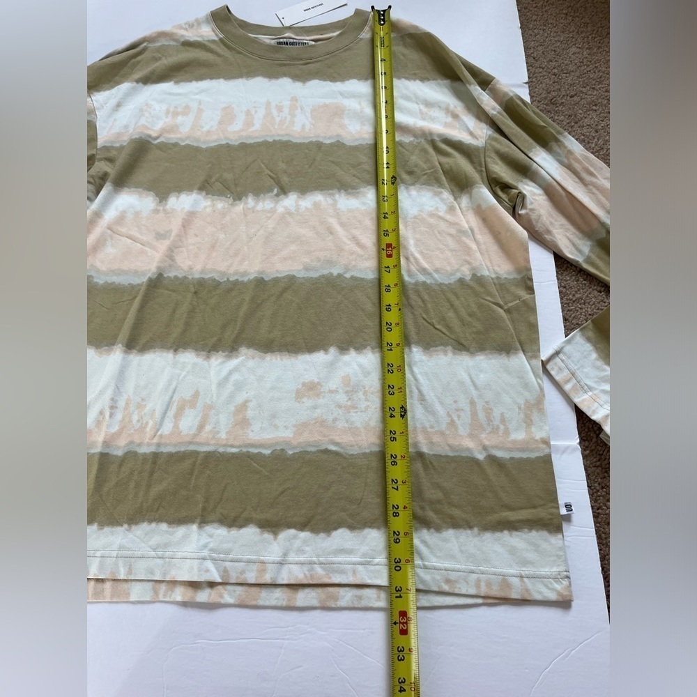 Urban Outfitters Oversized Blurred Stripe Tee Size Medium Beige New - Picture 7 of 8